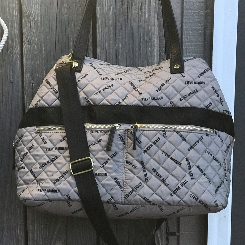Steve madden carry-on bag
